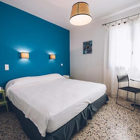 Chez Marie Hotel Linguizzetta ภายนอก รูปภาพ